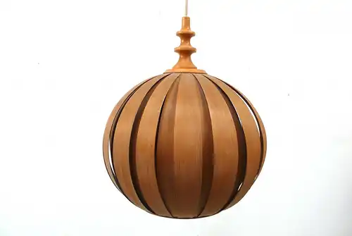60er Rattan Kugellampe Hängelampe im Teak Ton, Mid Century Modern, Danish Modern oder German Modern