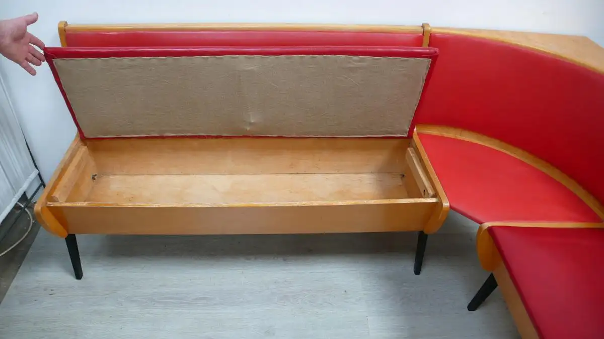 50er 60er Truheneckbank Eckbank Kücheneckbank, Buche mit Rotem Kunstleder Mid Century Modern 2