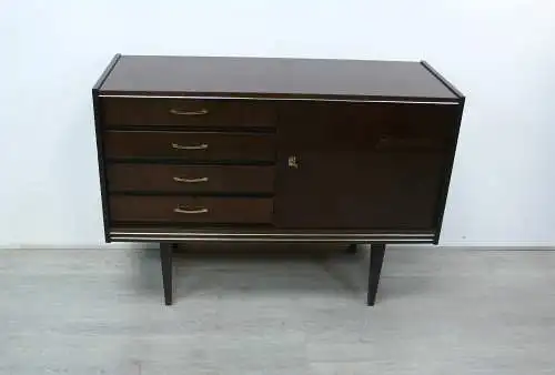 60er 70er Kommode Sideboard Nuß dunkel Hochglanz, 4 Schubladen 1 Türfach, Mid Century Modern