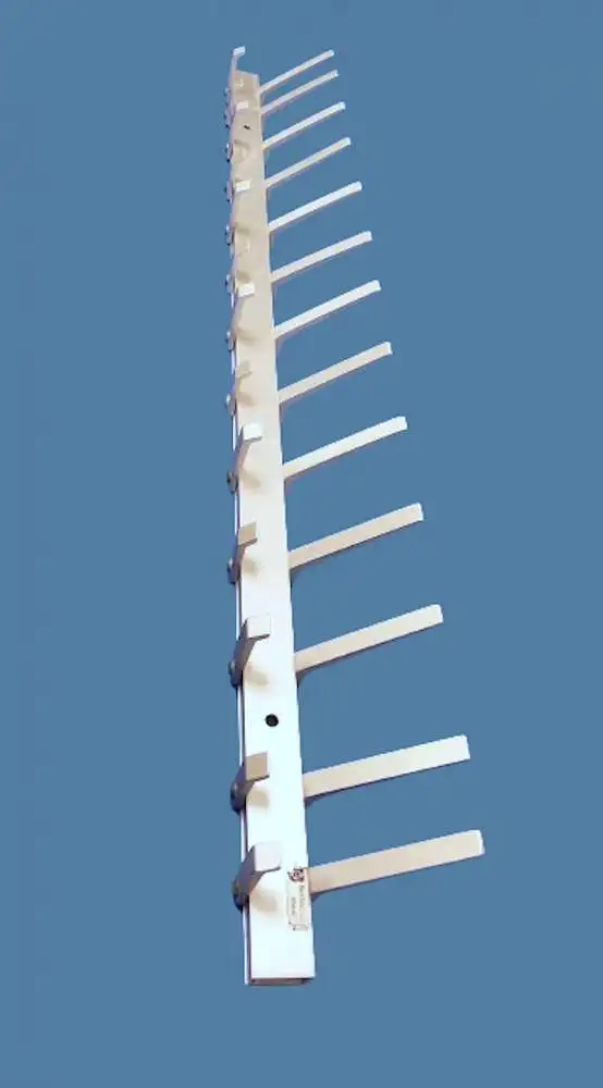 70er Garderoben Hakenleiste mit 13 Doppelhaken L 126 cm Aluminium, von Wenzel Galler's, Mid Century Modern 4