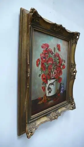 Ölgemälde Rote Rosen, in einem Keramik Topf mit Drachenzeichnung, signiert 1950, in Holzrahmen, aus Auktionshaus