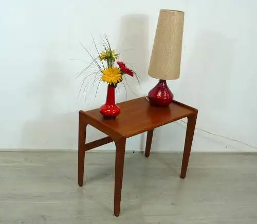 Teak Beistelltisch Side Table klein Kofferablage 50er 60er Danish Modern, German Mid Century Modern