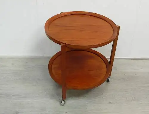 Teak Tablett Beistelltisch rund Dreieckrahmen auf Rollen Sika Mobler Danisch Modern Mid Century Modern