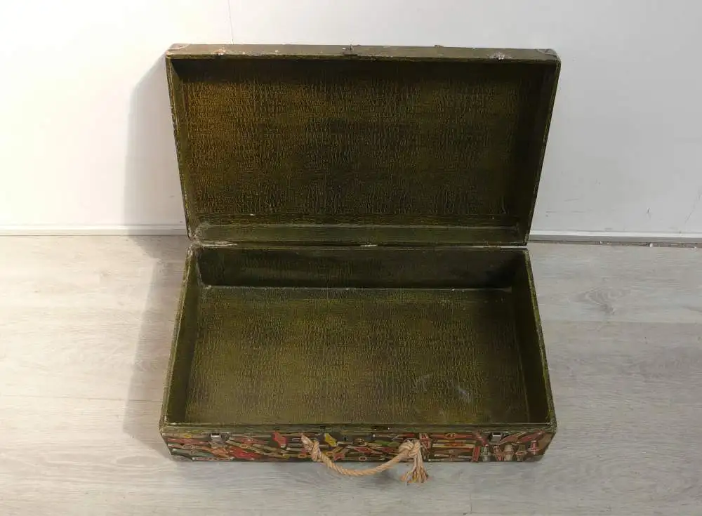 Kleiner Reisekoffer 40er Jahre mit Zigarren-Banderolen, vintage shabby, Lustiges Reisen 3