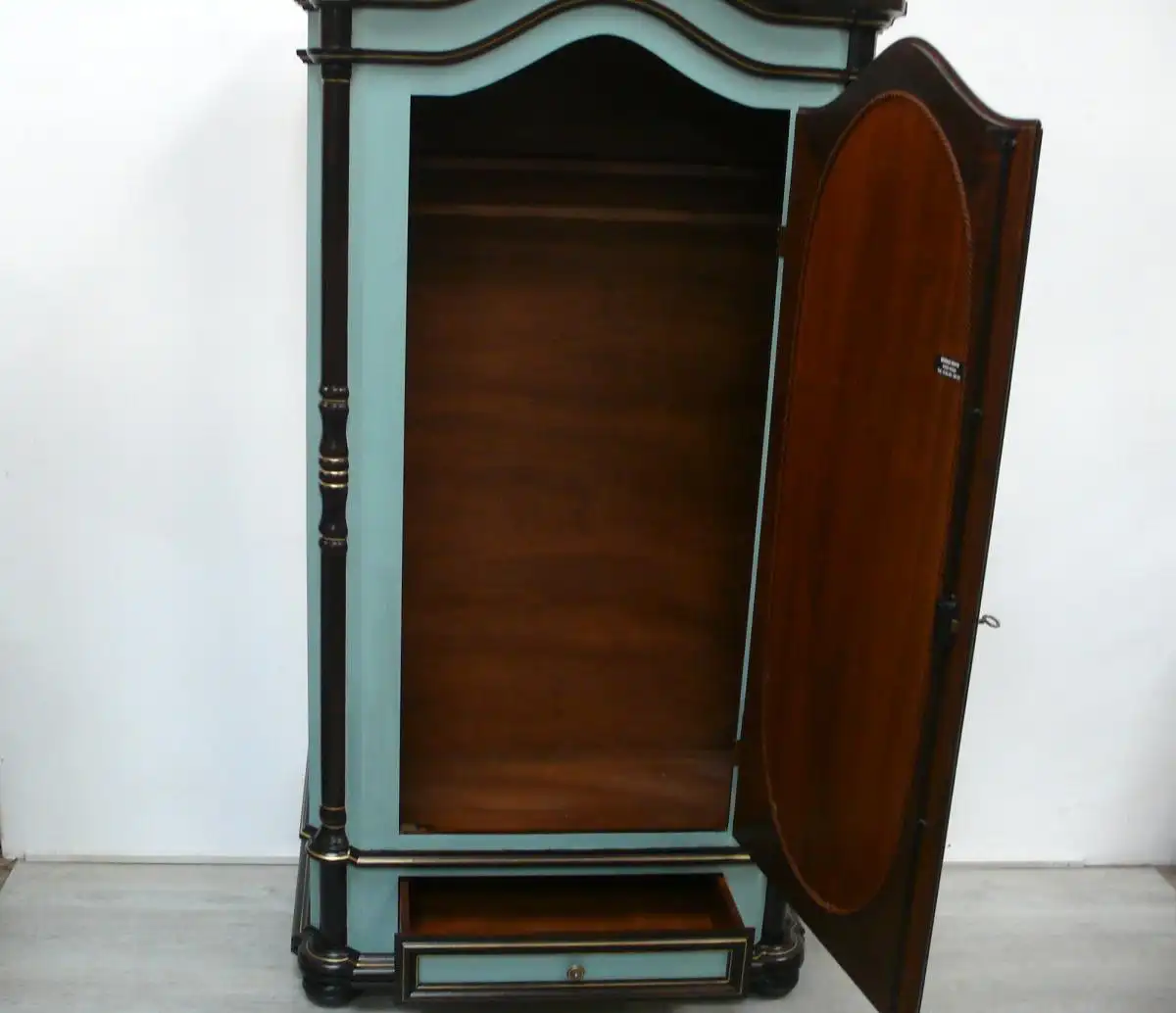 Alter Dielenschrank Garderobenschrank, Türe mit ovalem Spiegel, Antik Gründerzeit Stil, Shabby Mint 4