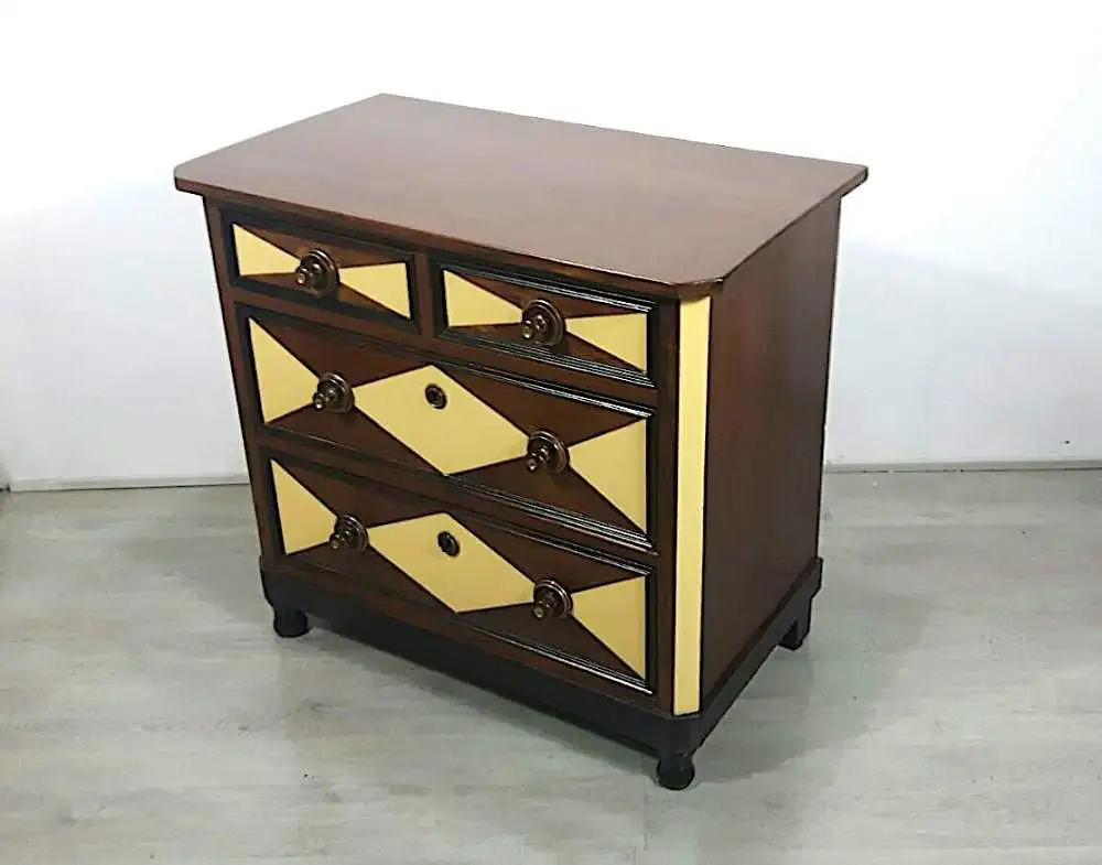Antike Kommode 4 Schubladen Nußbaum dunkel + Antik-Gelb, um 1890 Gründerzeit 2