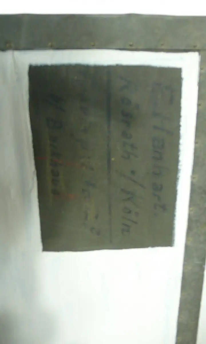 Holzschrank aus Transportkiste, Barschrank, Vorratsschrank auf Rollen, Shabby Weiß, 40er Jahre 4