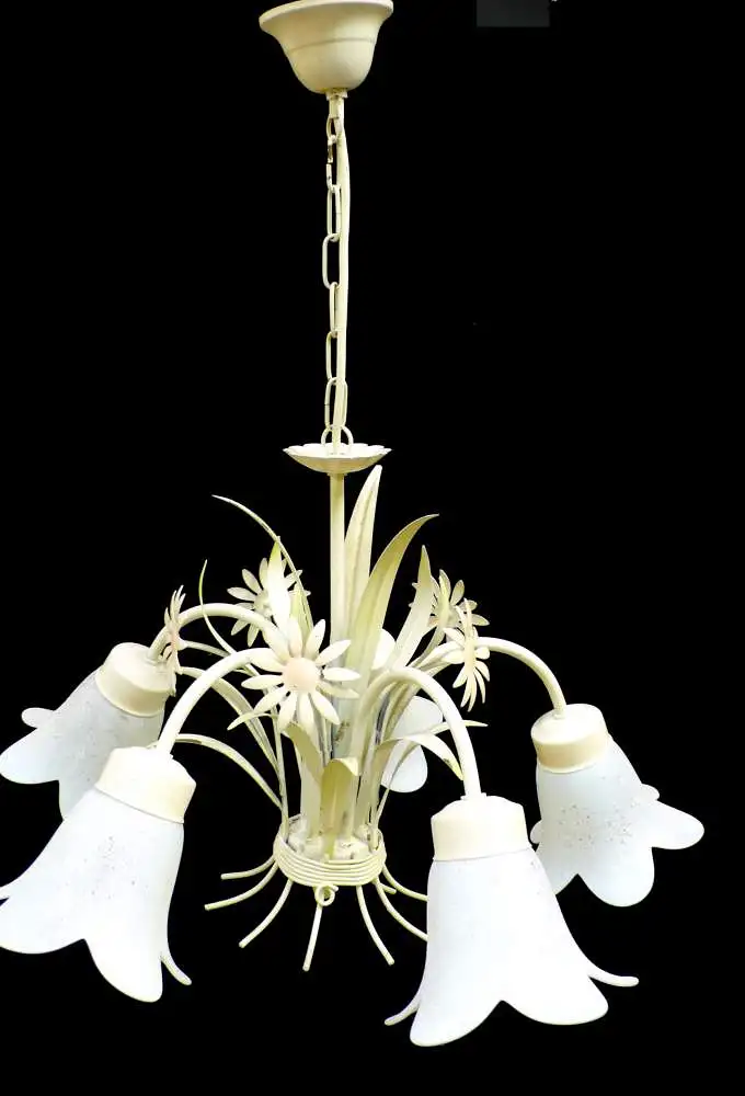 Metall Kronleuchter Florentiner Stil 5 Glasblüten Schirme Romantisches Design im Antik-Stil, ca. 60er 4