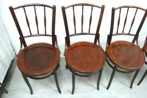 4 Stühle Kohn / Thonet um 1890 Wiener Cafehaus Stühle Nußbaum