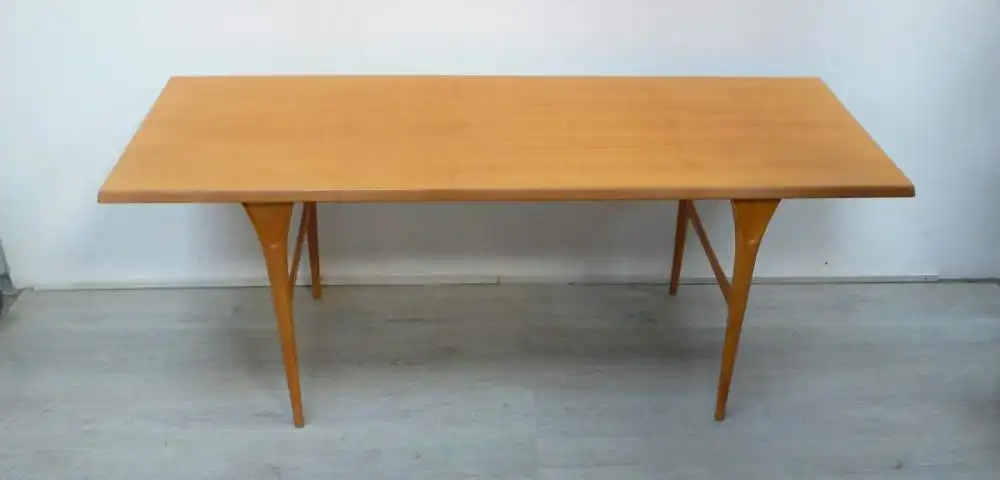 50er 60er Couchtisch Kaffeetisch Ahorn Vollholz Mid Century Modern 150 cm lang elegant 2