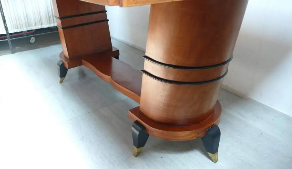 Art Déco Esstisch Konferenztisch groß, Kirschholz mit schrägen halbrunden Säulen, 1930er 4