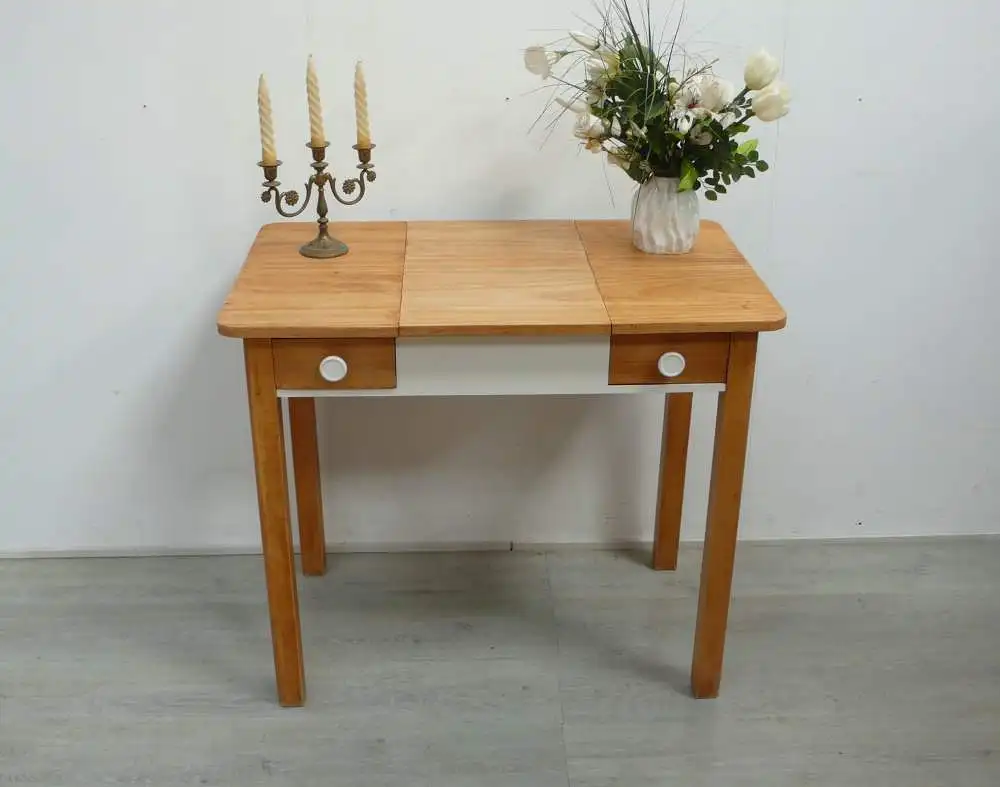 Frisiertisch in Nußbaum Natur + Weiß, schlichter Landhausstil, 1940er 0