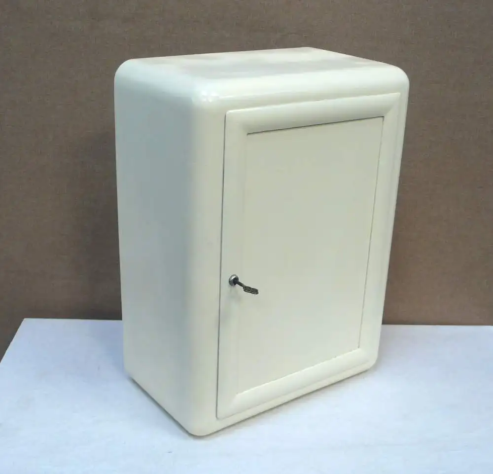 Hängeschrank Arztschrank Mauser Stahlschrank Creme-Weiß Shabby, um 1920 0