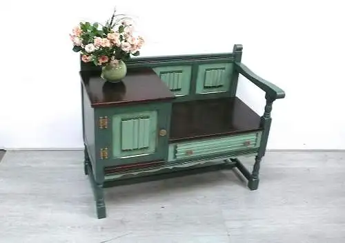 Alte Telefonbank als Flurbank, Garderobenbank, Nußbaum dunkel + Salbei Grün, UNIKAT