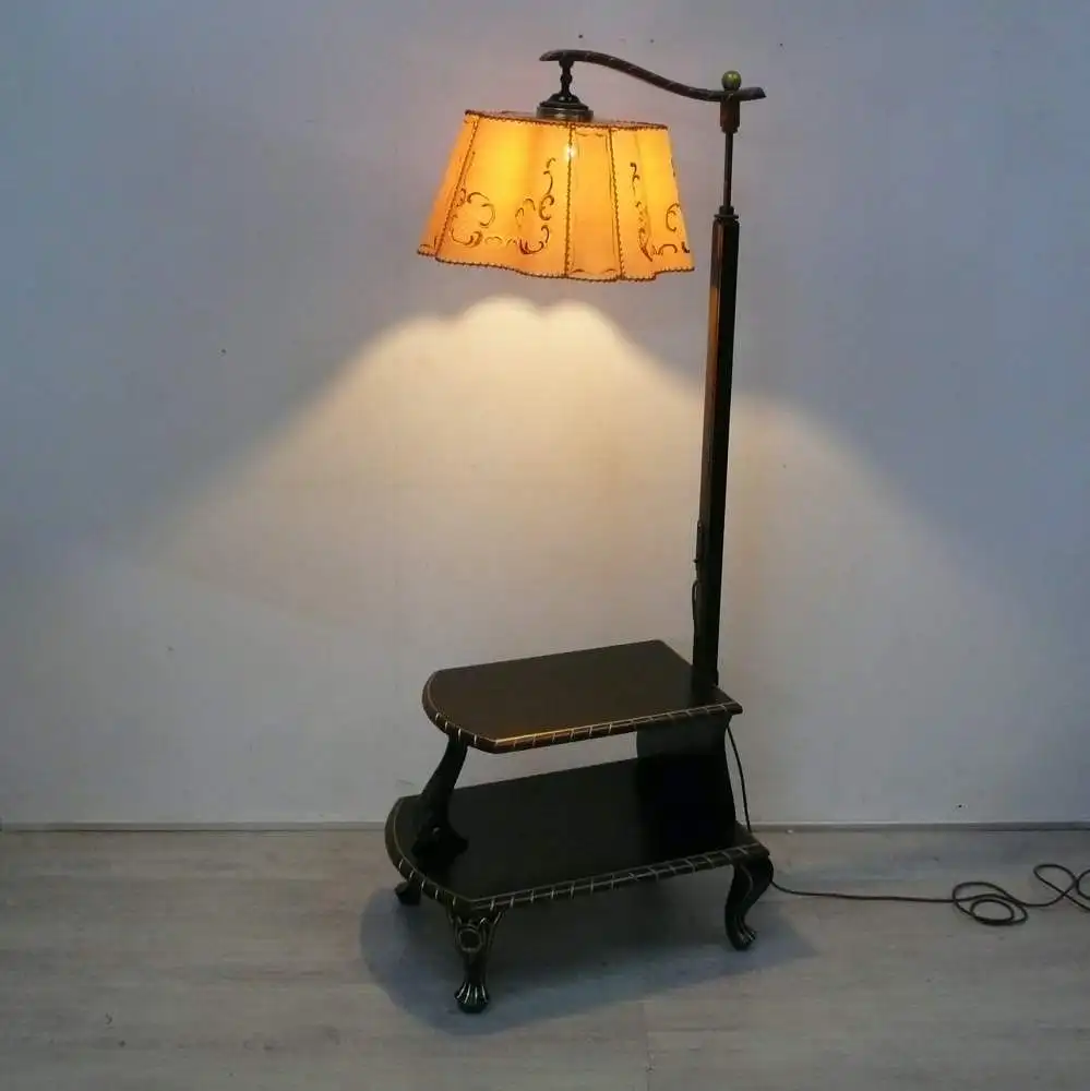 30er Stehlampe mit Tisch, Lesetisch, Chippendale Stil, Vollholz 2