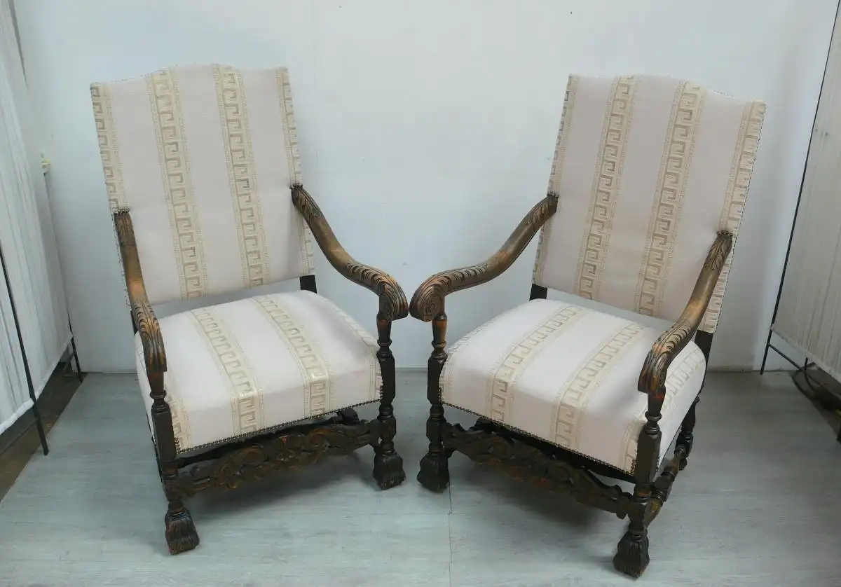 2 Gründerzeit Sessel um 1890, Nußbaum + heller Polsterstoff neuwertig, Wunderschön