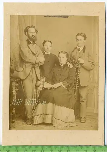 Familienfoto vor 1900 Gr.. Format, s/w., I-II,
