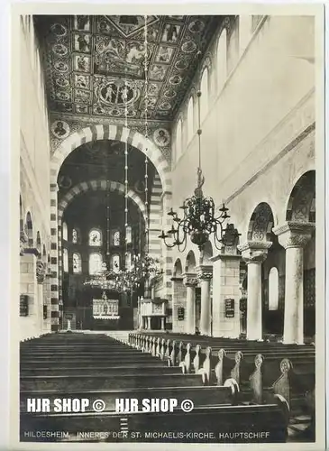 um 1920/1930 Ansichtskarte  „St. Michaeliskirche, Hauptschiff“ , ungebrauchte Karte