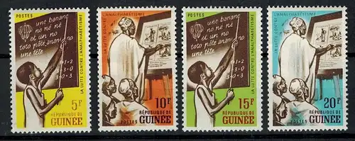 Guinee, La lutte Contre L`Analphabetisme 4 Stk ** Zustand: gut
