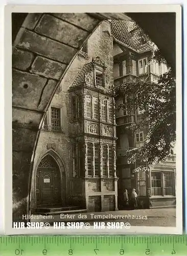 Hildesheim, ca. 1930/1940,  Sammelfoto 9,2 x 7 cm,  Erker des Tempelherrenhauses