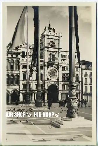 um 1920/1930 Ansichtskarte  „Venedig, Piazza S. Marco e Torre dell Orologio“  ungebrauchte Karte