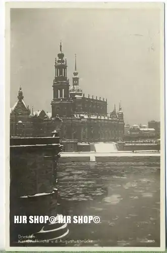 um 1920/1930  Antsichtskarte,  „Kath. Hofkirche, “  mit Frankatur, Stempel,