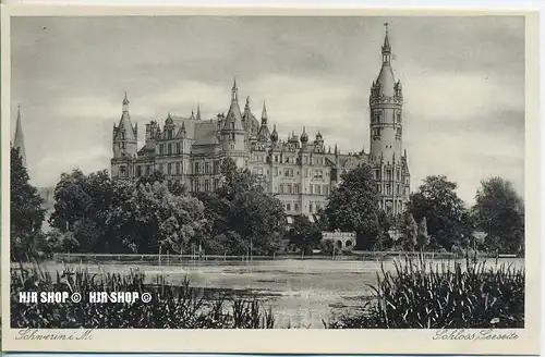 um 1920/1930 Ansichtskarte  „Schloss, Seeseite“ , ungebrauchte Karte