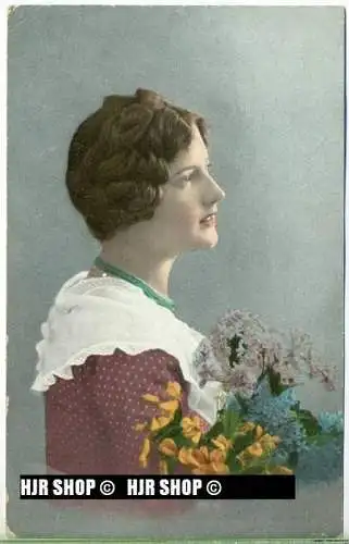 um 1910/1920 Ansichtskarte, FELDPOST  „ Junge Frau“ mit Stempel