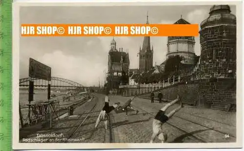 „Düsseldorf, Radschläger an der Rheinwerft“, um 1950/1960,  Ansichtskarte  ungebrauchte Karte