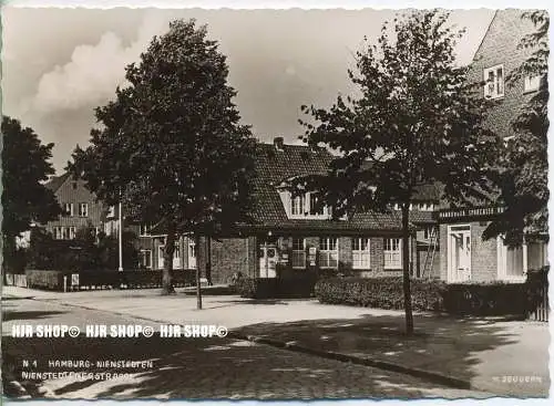 „Hamburg, Nienstedtenerstrasse“  um 1950/1960  ANSICHTSKARTE,  ohne Frankatur,