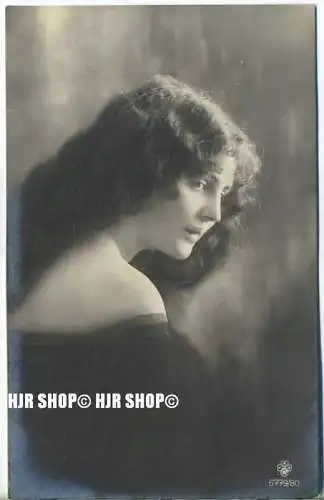 „Junge Frau“ um 1910/1920  ANSICHTSKARTE, FELDPOST  ohne Frankatur, Stempel,