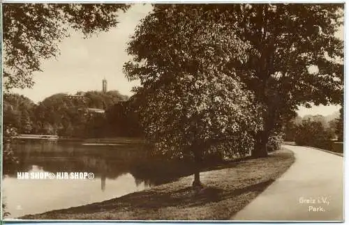 um 1920/1930  Antsichtskarte,  „Greiz i.V. Park  “ mit Frankatur, Stempel,