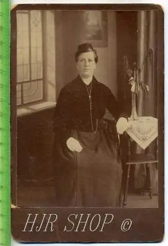 Damenfoto um 1900 Gr. Format, s/w., I-II,