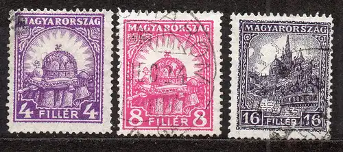 Ungarn, Mi-Nr. 414 B, 416 B + 418 B gest., Stephanskrone + königliche Burg in Budapest