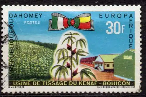 Dahomey, Mi-Nr. 390 gest., Hanf-Weberei