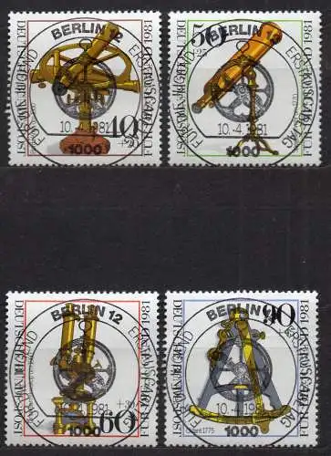 BRD, Mi-Nr. 1090 - 1093 ErsttagSST Berlin, kompl., Jugend 1981 - Optische Instrumente