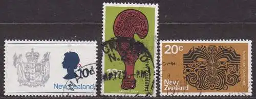Neuseeland, Mi-Nr. 528 Z, 530 Z + 531 Z gest., Landesansichten: Staatswappen, Maori - Keule, - Tätowierung