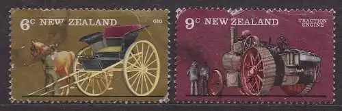 Neuseeland, Mi-Nr. 681 + 684 gest., Landwirtschaftsfahrzeuge