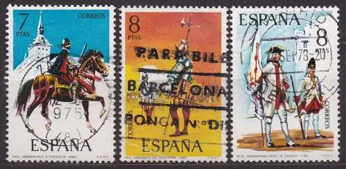 Spanien, Mi-Nr. 2037, 2038 + 2096 gest., Militäruniformen