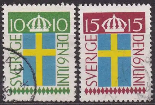 Schweden, Mi-Nr. 404 - 405 gest., kompl., Flaggentag - 50 Jahre Nationalflagge