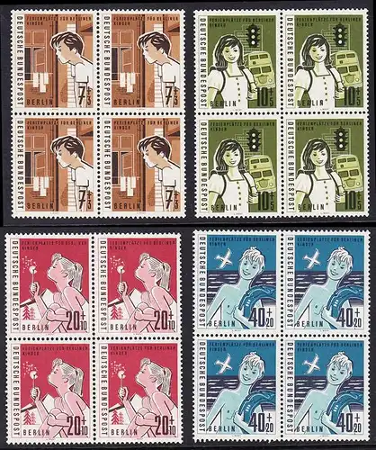 BERLIN 1960 Michel-Nummer 193-196 postfrisch SATZ(4) BLÖCKE - Hilfswerk Berlin: Ferienplätze für Berliner Kinder