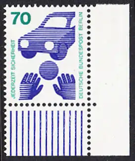 BERLIN 1973 Michel-Nummer 453 postfrisch EINZELMARKE ECKRAND unten rechts - Unfallverhütung; Verkehrssicherheit - Ball vor Auto