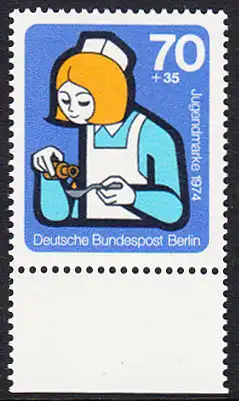 BERLIN 1974 Michel-Nummer 471 postfrisch EINZELMARKE RAND unten - Elemente internationaler Jugendarbeit: Jugend hilft