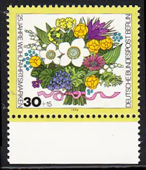 BERLIN 1974 Michel-Nummer 473 postfrisch EINZELMARKE RAND unten - Blumensträuße: Frühlingsstrauß