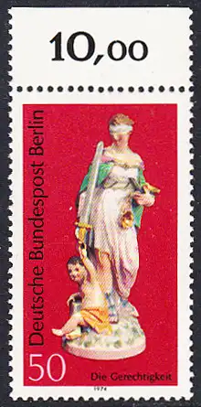 BERLIN 1974 Michel-Nummer 480 postfrisch EINZELMARKE RAND oben (a) - Berliner Porzellan: Die Gerechtigkeit