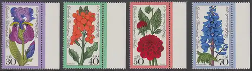 BERLIN 1976 Michel-Nummer 524-527 postfrisch SATZ(4) EINZELMARKEN RÄNDER rechts - Gartenblumen