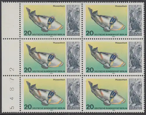 BERLIN 1977 Michel-Nummer 552 postfrisch vert.BLOCK(6) RÄNDER links (BZ) - Wiedereröffnung des Aquariums im Berliner Zoo: Picassofisch