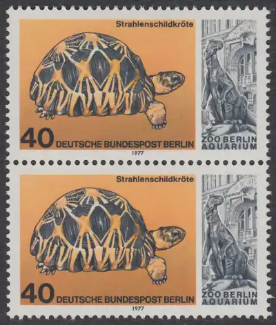 BERLIN 1977 Michel-Nummer 554 postfrisch vert.PAAR - Wiedereröffnung des Aquariums im Berliner Zoo: Strahlenschildkröte