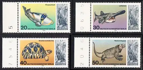 BERLIN 1977 Michel-Nummer 552-555 postfrisch SATZ(4) EINZELMARKEN RÄNDER links (a) - Wiedereröffnung des Aquariums im Berliner Zoo