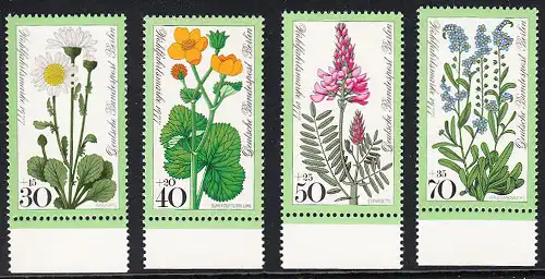 BERLIN 1977 Michel-Nummer 556-559 postfrisch SATZ(4) EINZELMARKEN RÄNDER unten - Wiesenblumen